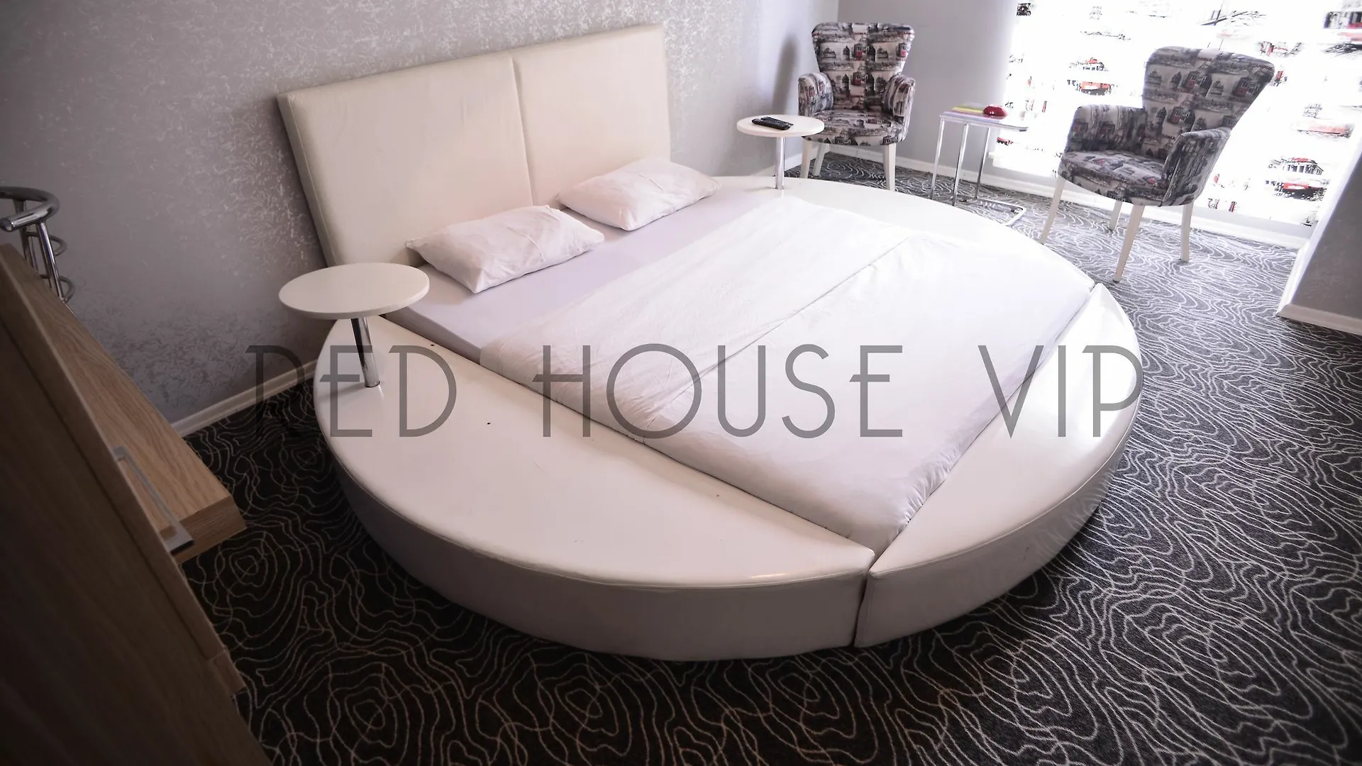 Red House Apartment Istanbul