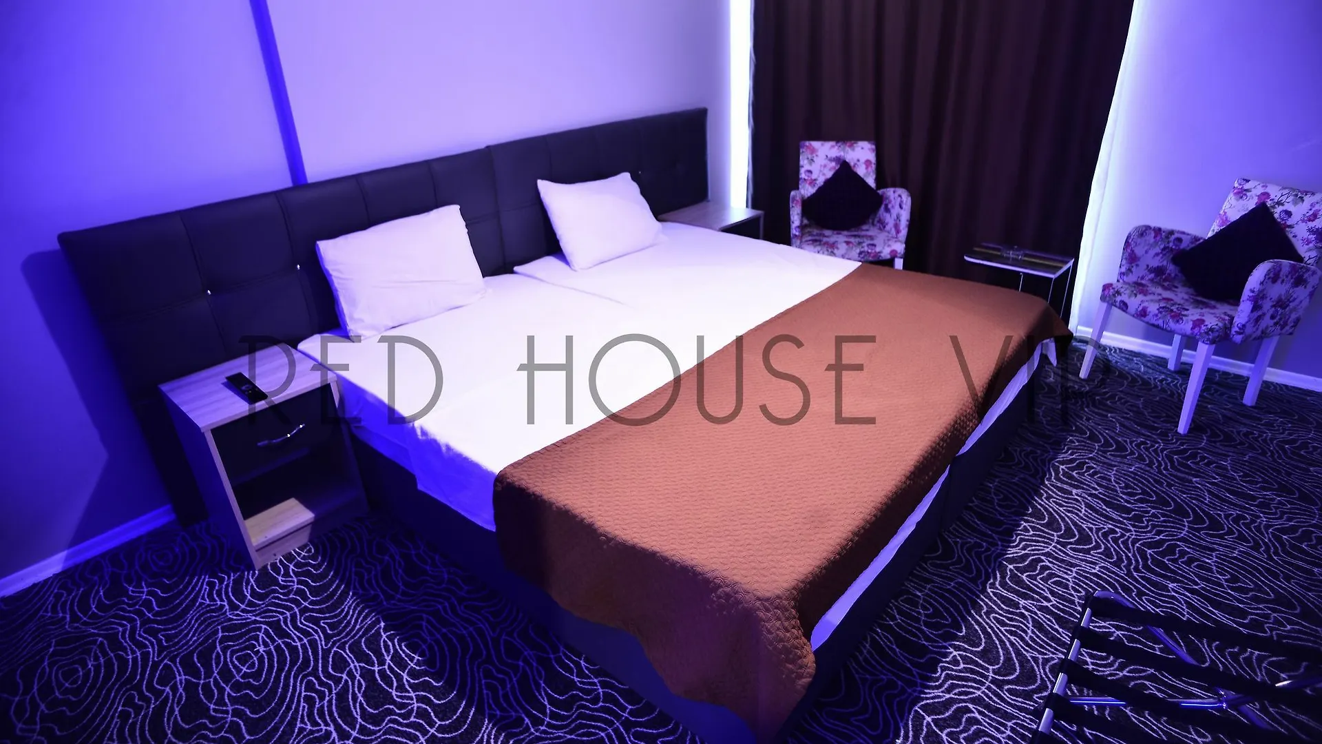 Red House Apartment Istanbul Turkey